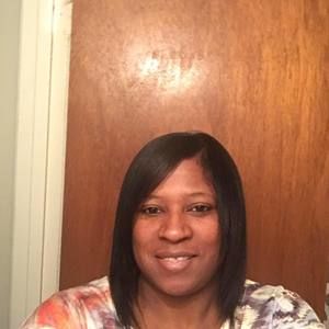 Meet your Posher, Angeline